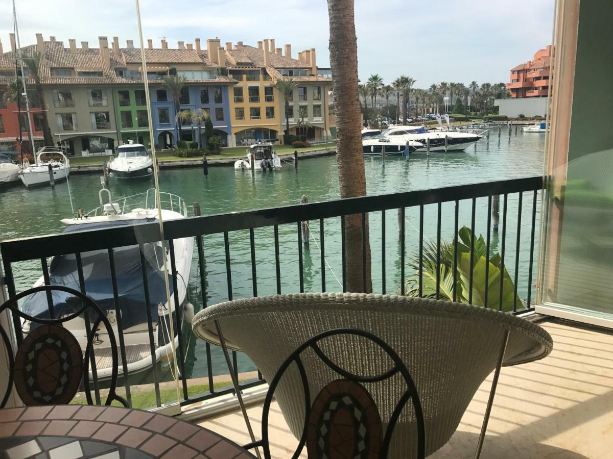 Apartamento Con Piscina ,Playa Con Vistas Panoramicas En La Marina De Sotogrande San Roque  Extérieur photo
